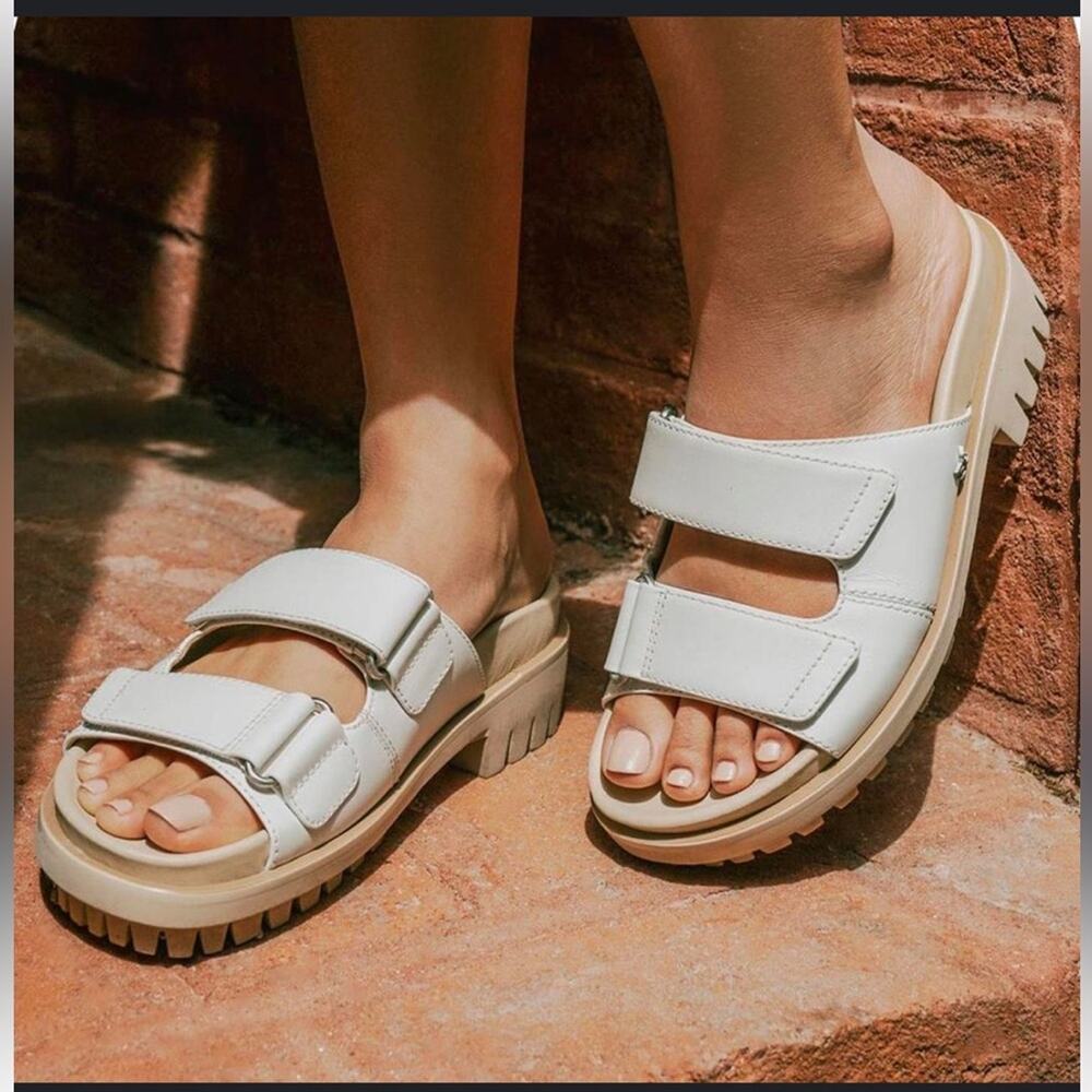 NEW Sam Edelman Eliana White Leather Lug Sole Slip On Sandals Size 5, MSRP $140 - Picture 3 of 12